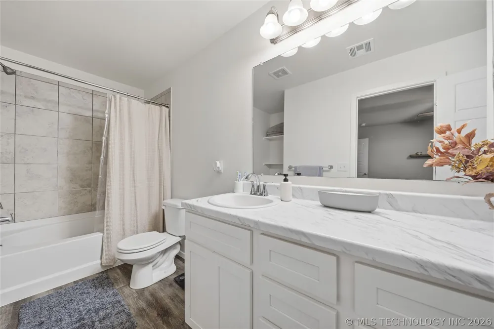 1510 E Urbana Street Broken Arrow, OK 74012