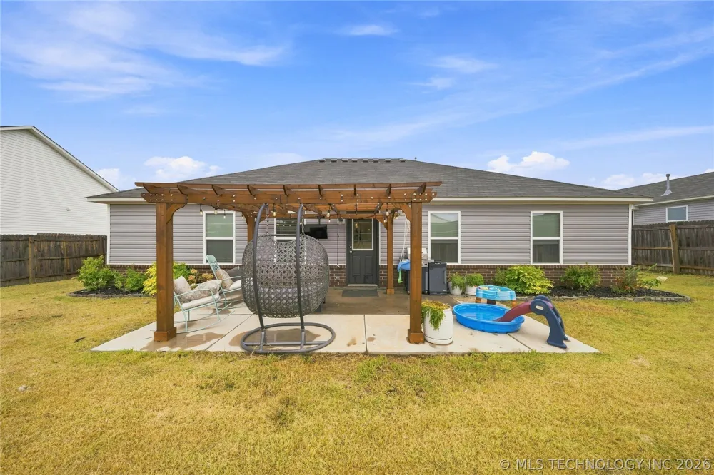 1510 E Urbana Street Broken Arrow, OK 74012