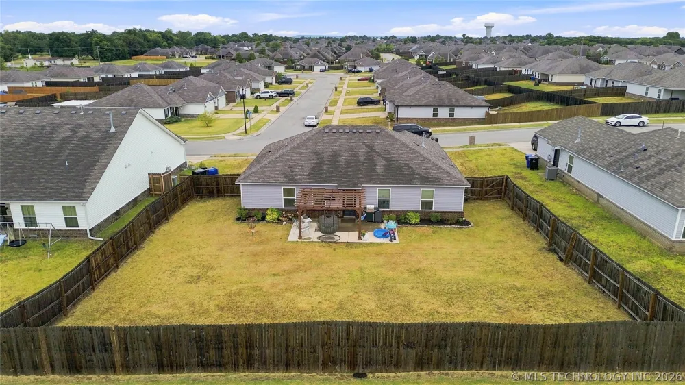 1510 E Urbana Street Broken Arrow, OK 74012