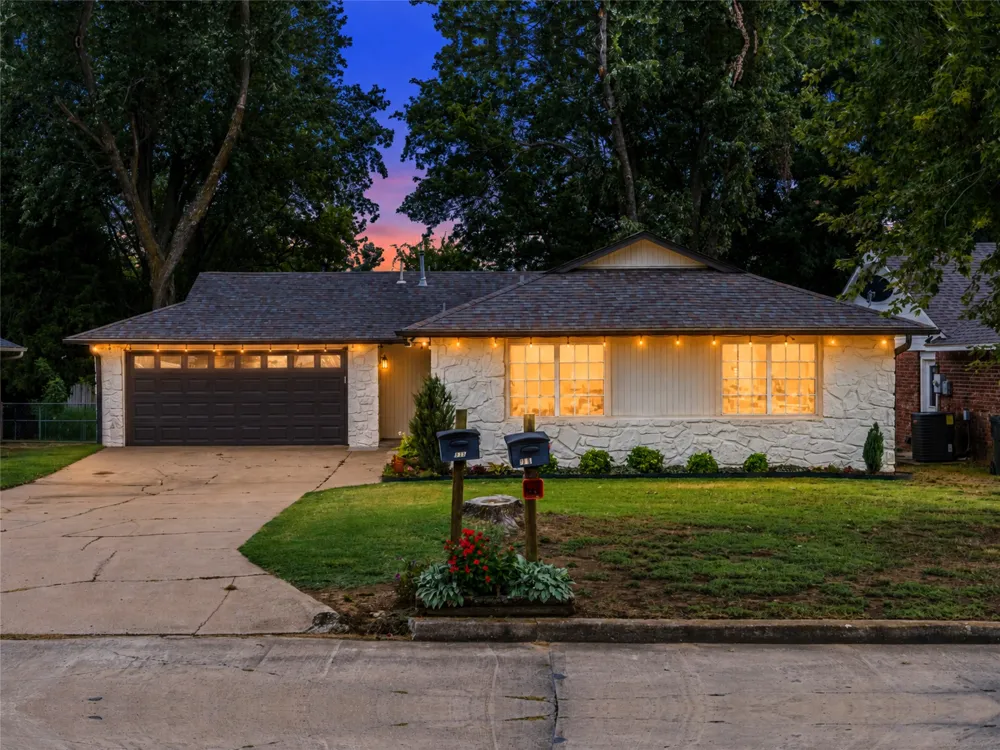 833 W 23rd Street Claremore, OK 74017