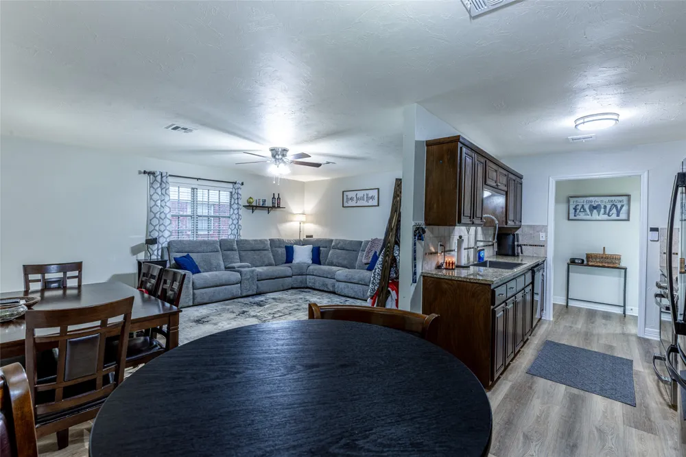 833 W 23rd Street Claremore, OK 74017