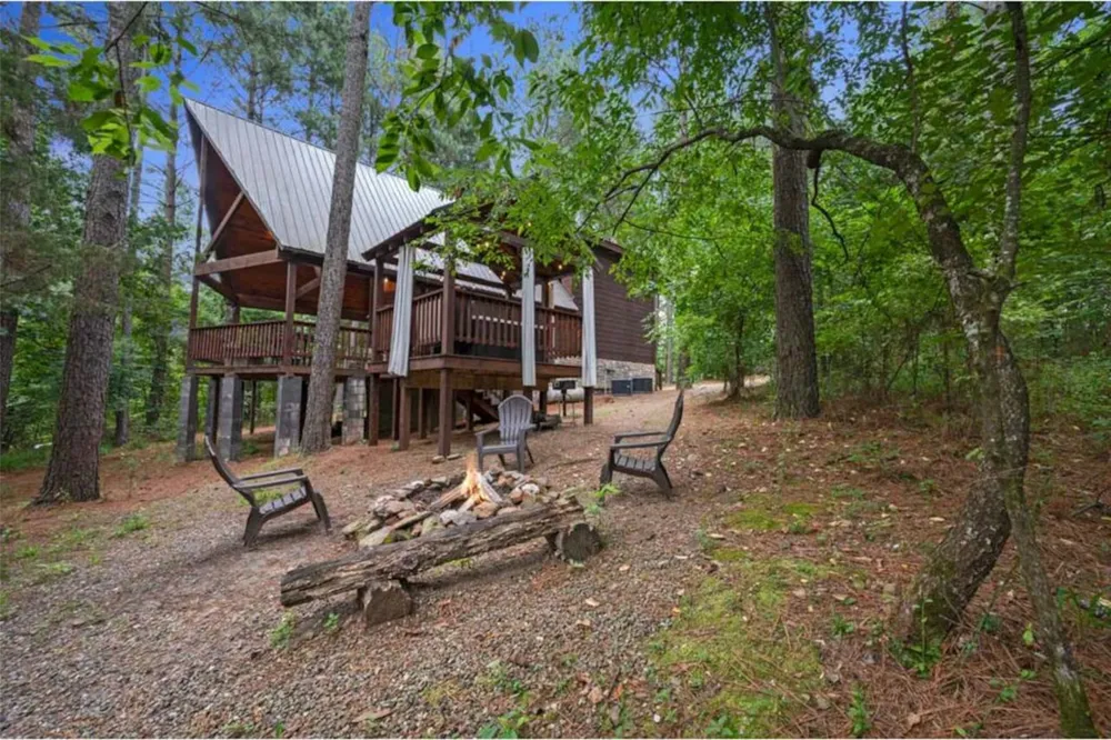 237 High Peak Trail Broken Bow, OK 74728