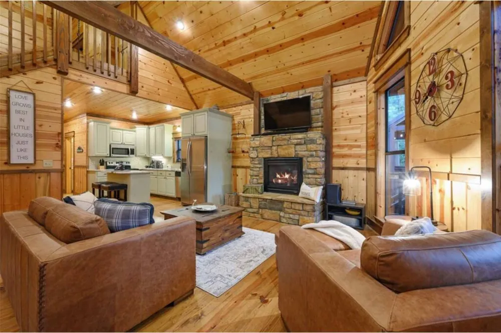 237 High Peak Trail Broken Bow, OK 74728