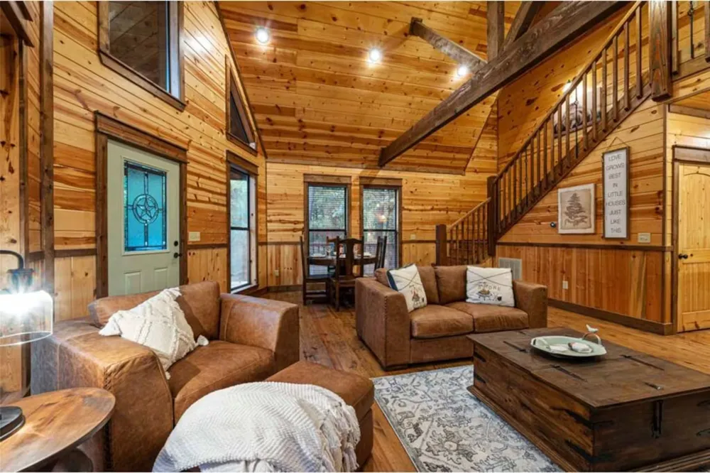 237 High Peak Trail Broken Bow, OK 74728