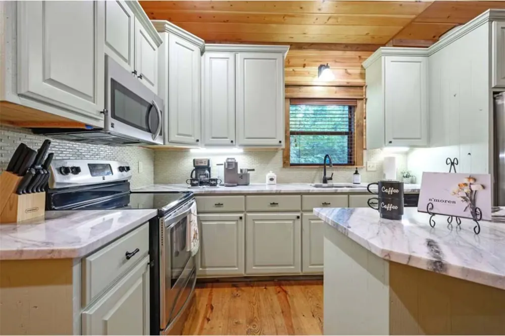 237 High Peak Trail Broken Bow, OK 74728