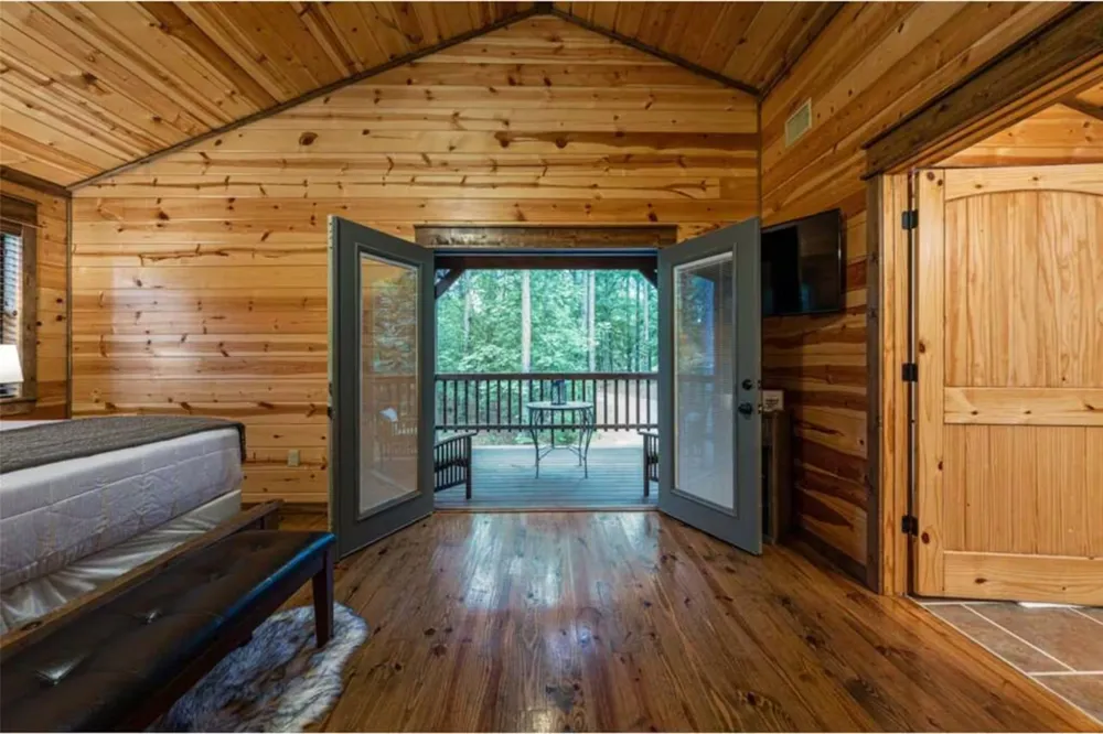 237 High Peak Trail Broken Bow, OK 74728