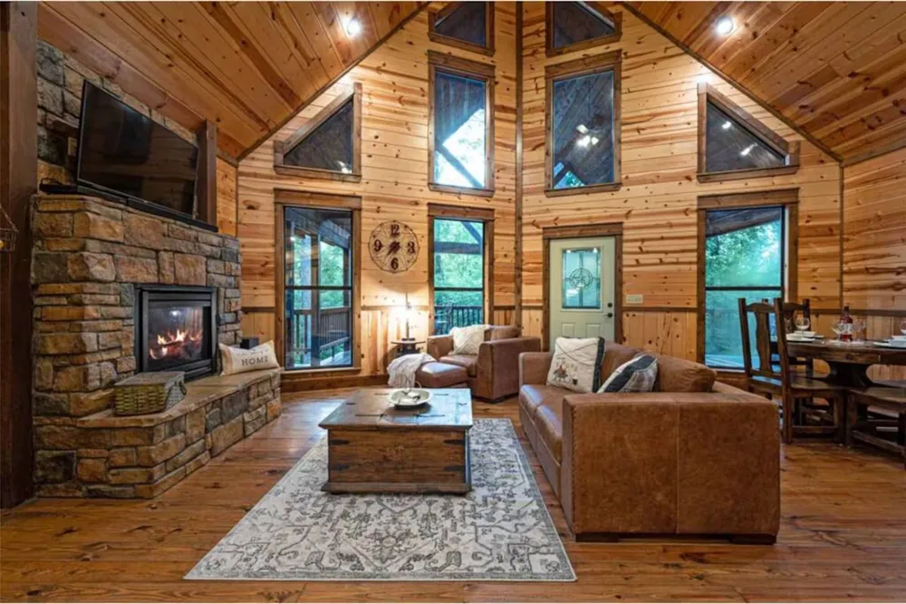 237 High Peak Trail Broken Bow, OK 74728
