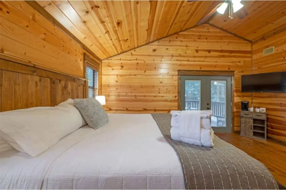 237 High Peak Trail Broken Bow, OK 74728