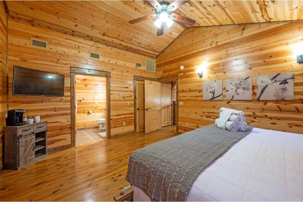 237 High Peak Trail Broken Bow, OK 74728