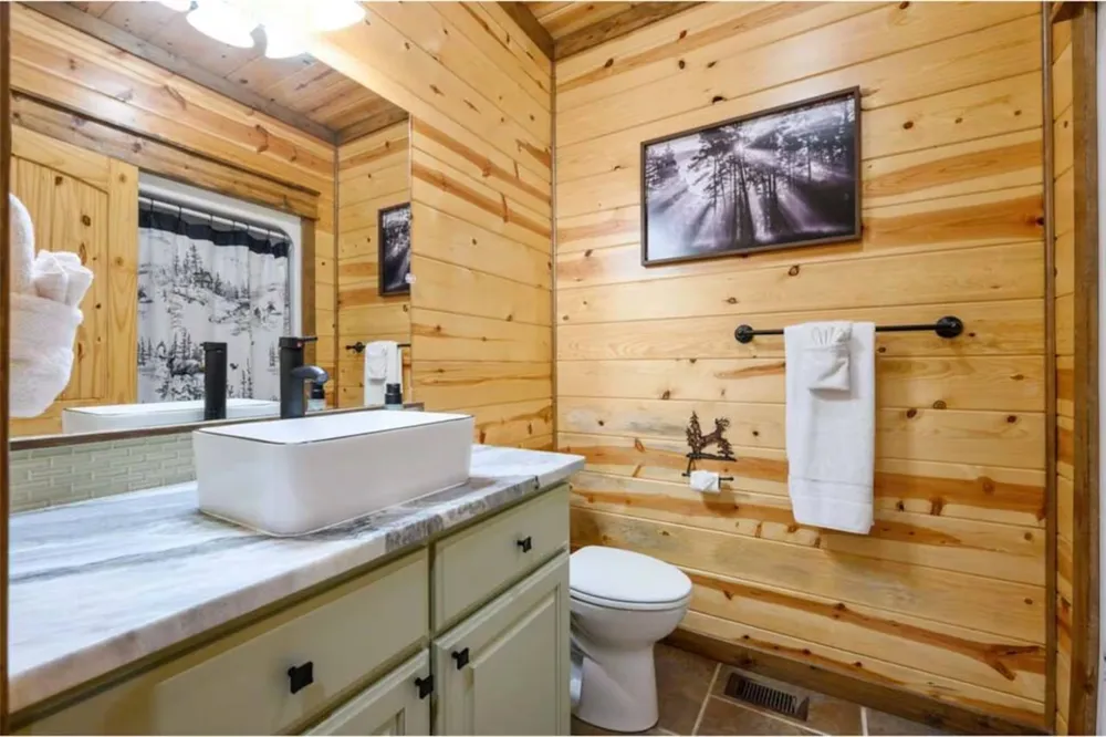 237 High Peak Trail Broken Bow, OK 74728