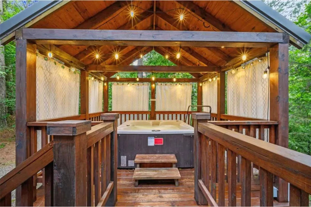 237 High Peak Trail Broken Bow, OK 74728
