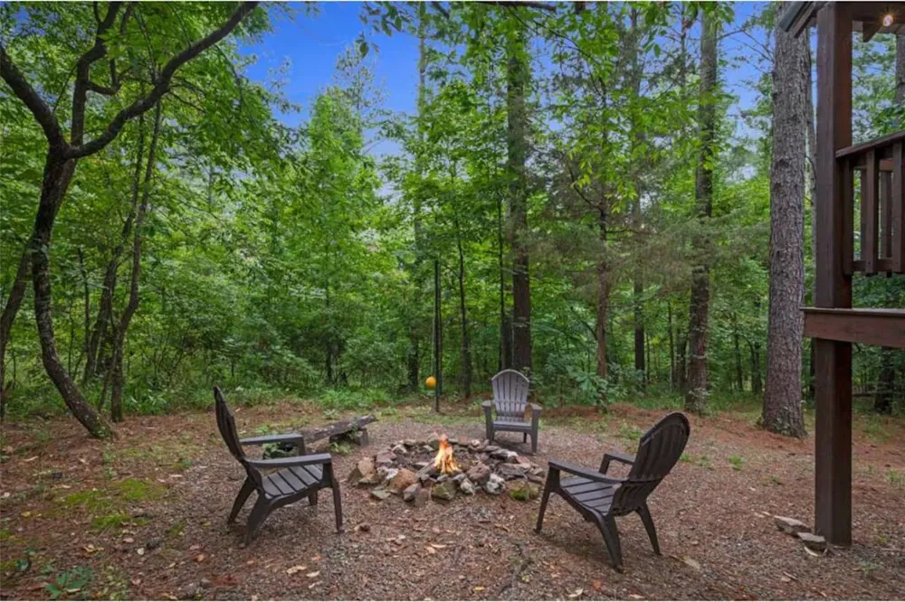 237 High Peak Trail Broken Bow, OK 74728