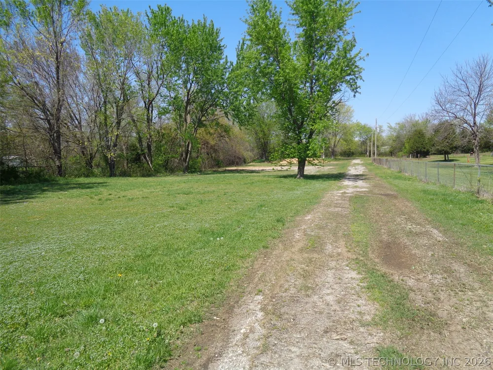 16825 E 116th Street Collinsville, OK 74021