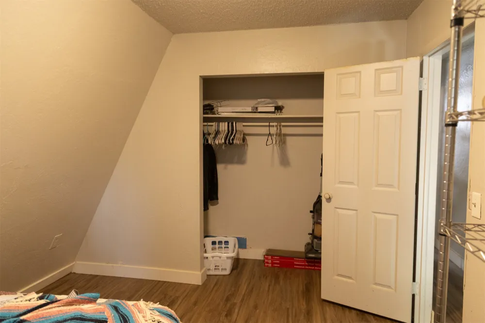 518 S Vann Pryor, OK 74361