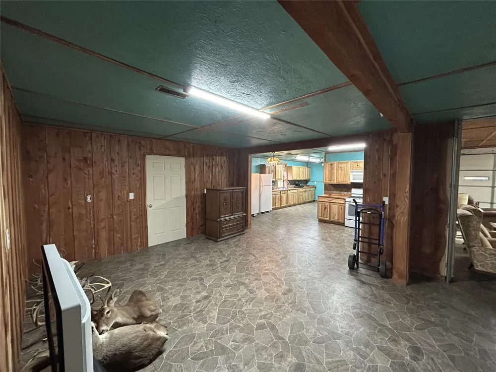 9915 SE Highway 2 Wilburton, OK 74578