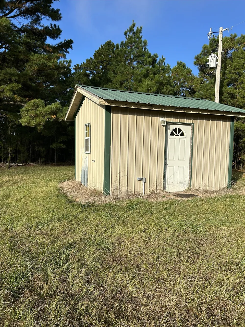 9915 SE Highway 2 Wilburton, OK 74578