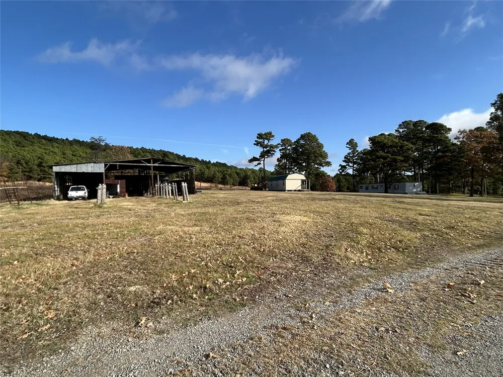 9915 SE Highway 2 Wilburton, OK 74578