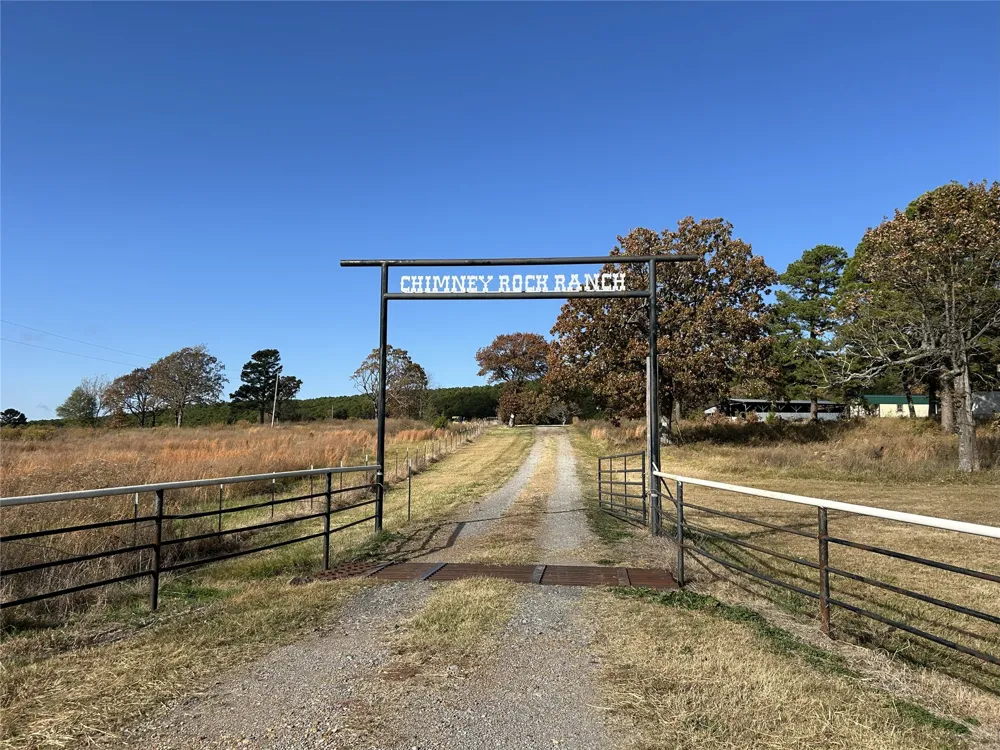 9915 SE Highway 2 Wilburton, OK 74578