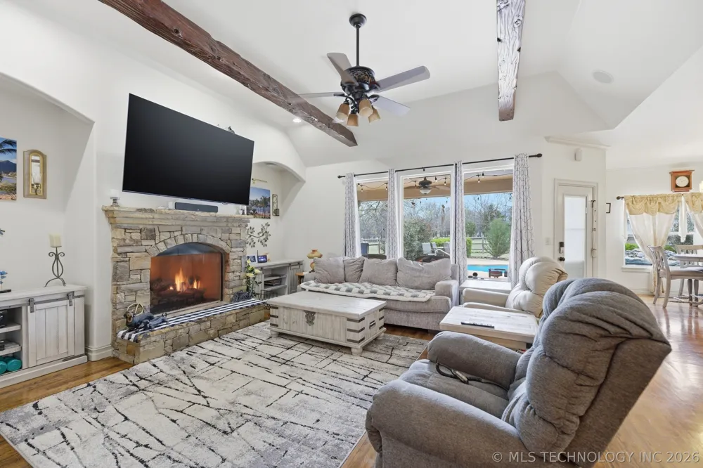 602 Cross Timbers Boulevard Sapulpa, OK 74066