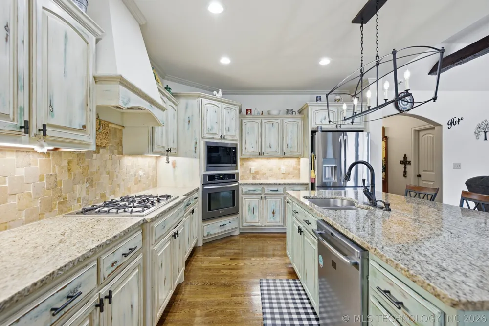 602 Cross Timbers Boulevard Sapulpa, OK 74066