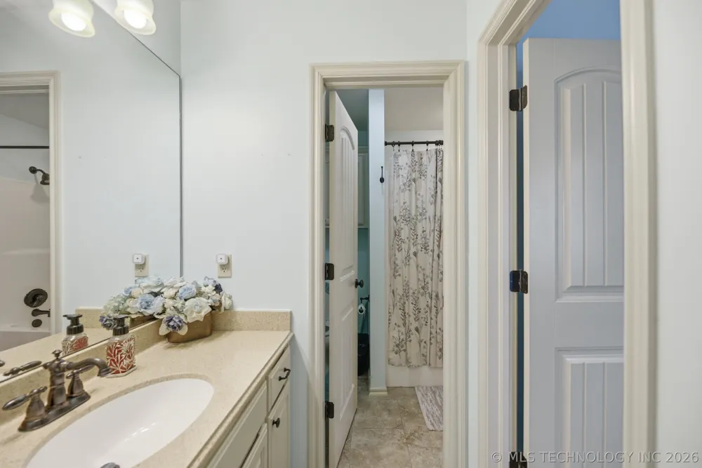 602 Cross Timbers Boulevard Sapulpa, OK 74066