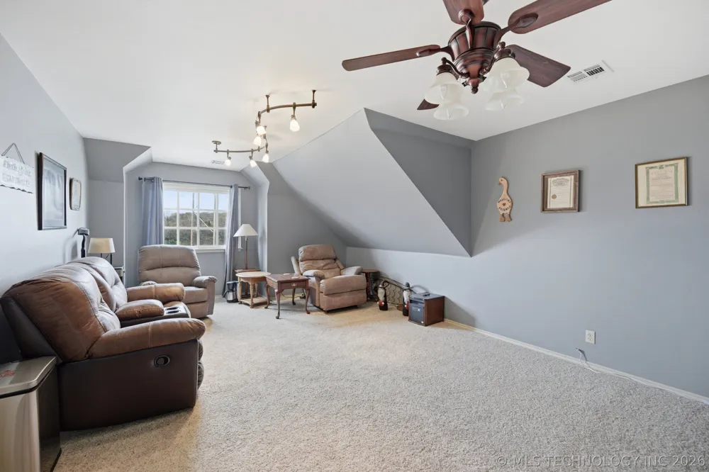 602 Cross Timbers Boulevard Sapulpa, OK 74066