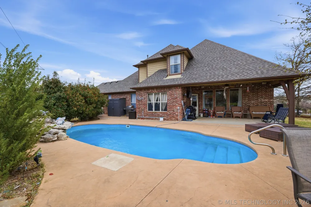 602 Cross Timbers Boulevard Sapulpa, OK 74066