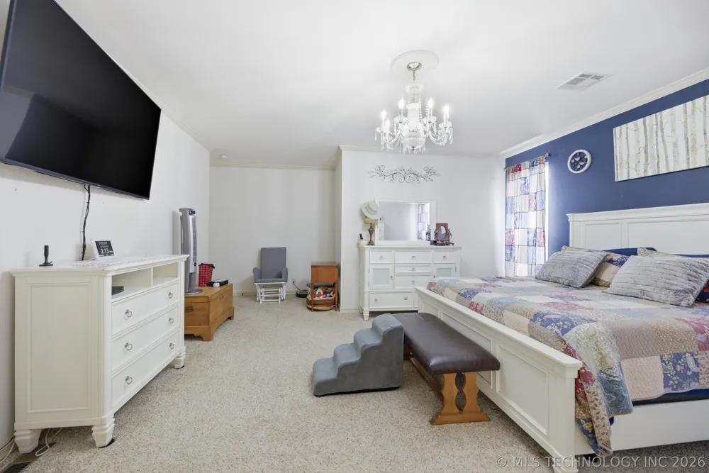 602 Cross Timbers Boulevard Sapulpa, OK 74066