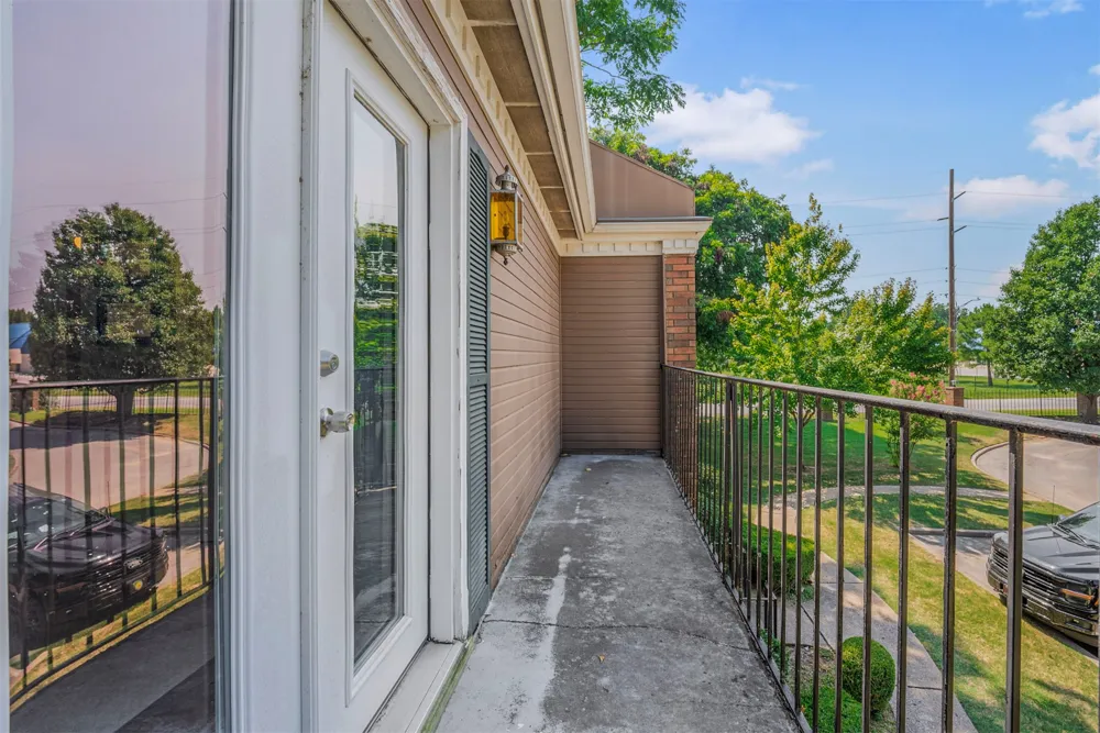6247 S Yorktown Avenue #2 Tulsa, OK 74136
