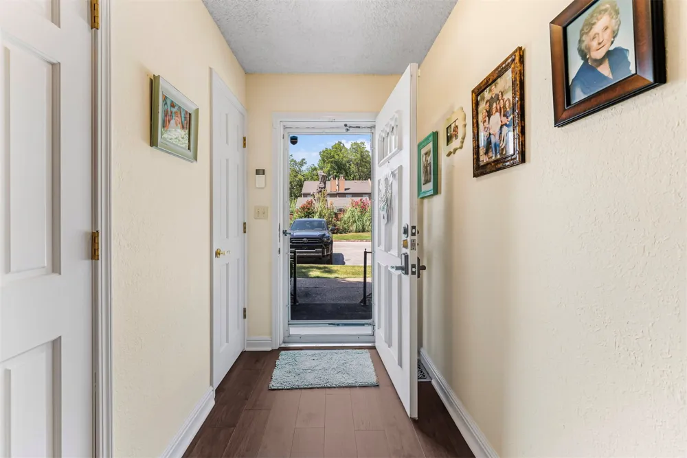 6247 S Yorktown Avenue #2 Tulsa, OK 74136