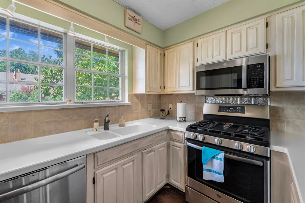 6247 S Yorktown Avenue #2 Tulsa, OK 74136