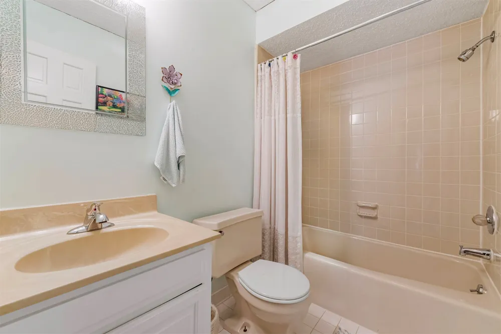 6247 S Yorktown Avenue #2 Tulsa, OK 74136