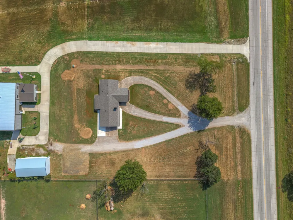 7157 E Hwy 266 Claremore, OK 74019