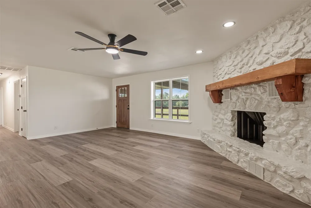 7157 E Hwy 266 Claremore, OK 74019