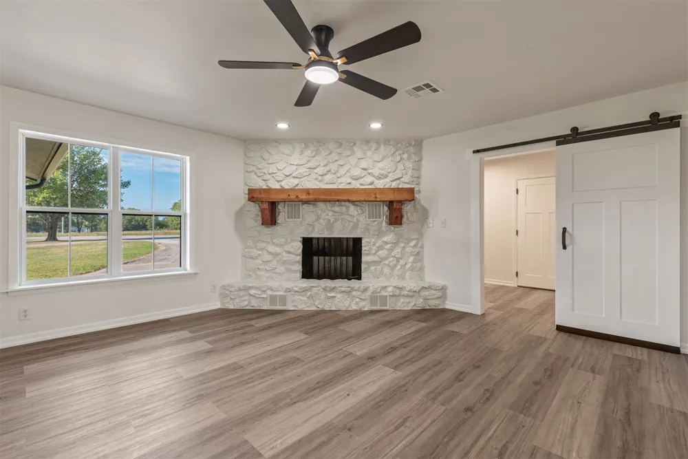 7157 E Hwy 266 Claremore, OK 74019