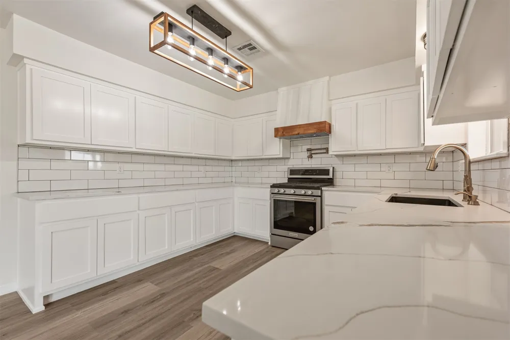7157 E Hwy 266 Claremore, OK 74019