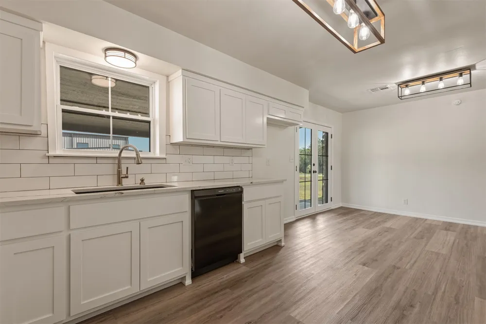 7157 E Hwy 266 Claremore, OK 74019