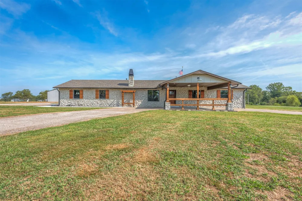 7157 E Hwy 266 Claremore, OK 74019