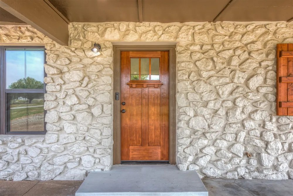 7157 E Hwy 266 Claremore, OK 74019