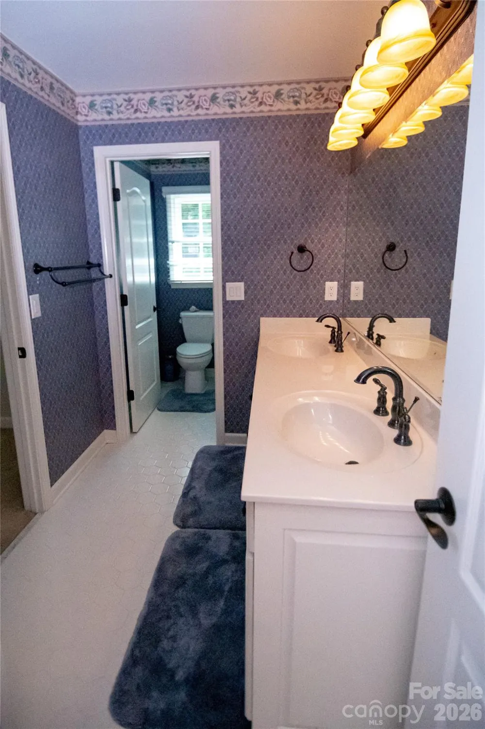 1563 Calls Lodge Court Morganton, NC 28655