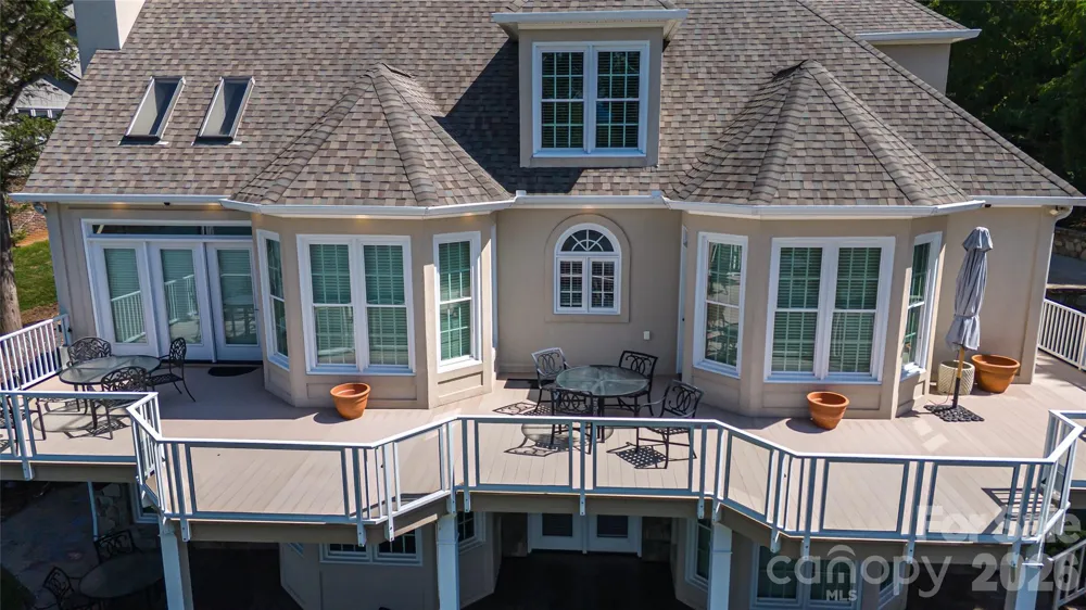 1563 Calls Lodge Court Morganton, NC 28655