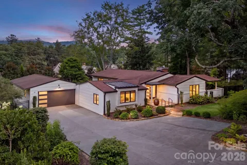 28 Forest Road