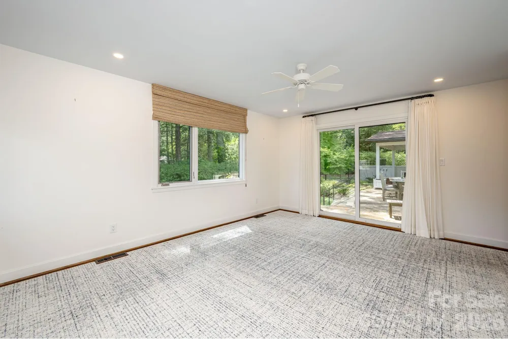28 Forest Road Asheville, NC 28803