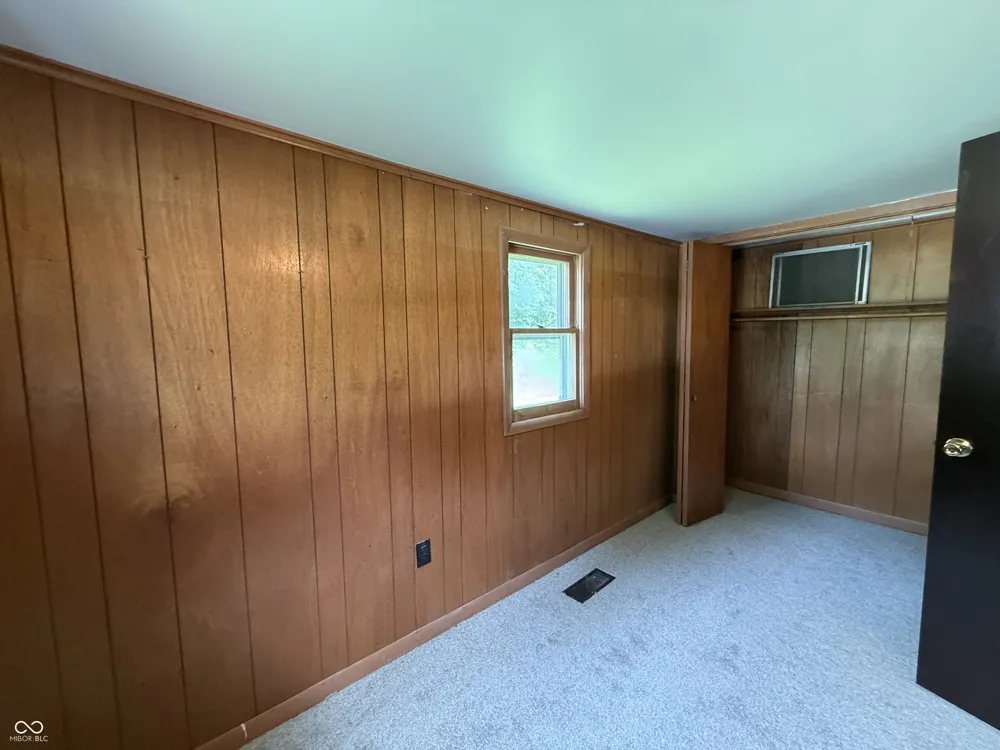 588 W Cardinal Road Rockville, IN 47872