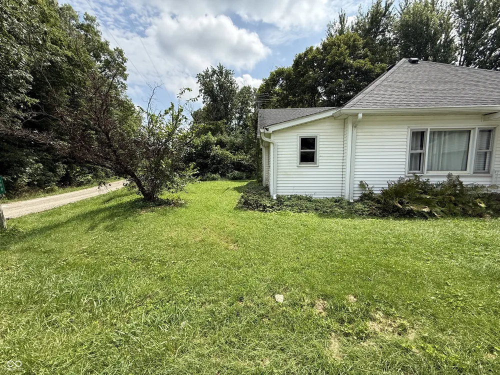 588 W Cardinal Road Rockville, IN 47872