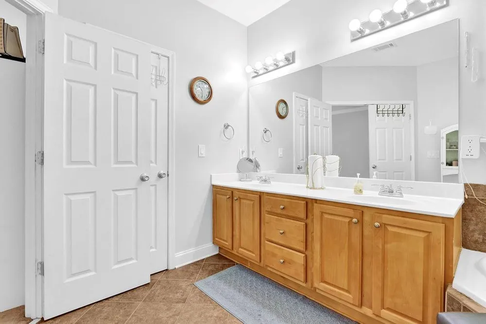 4337 Shag Bark Trail Gainesville, GA 30507