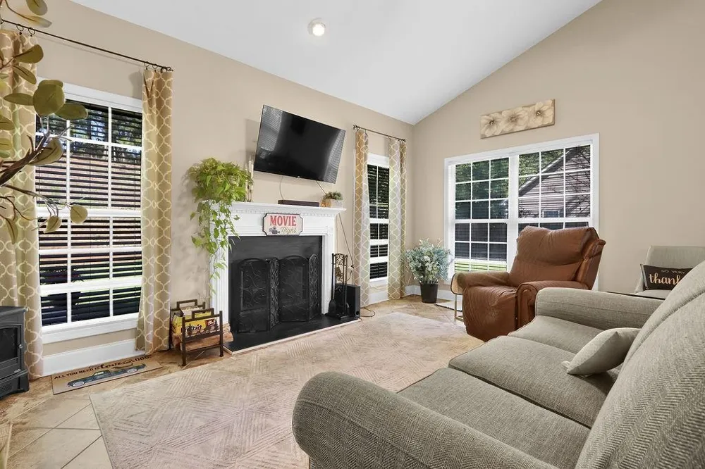 4337 Shag Bark Trail Gainesville, GA 30507
