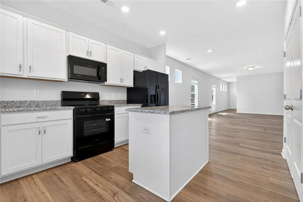 105 Meadowlark Lane Cartersville, GA 30120