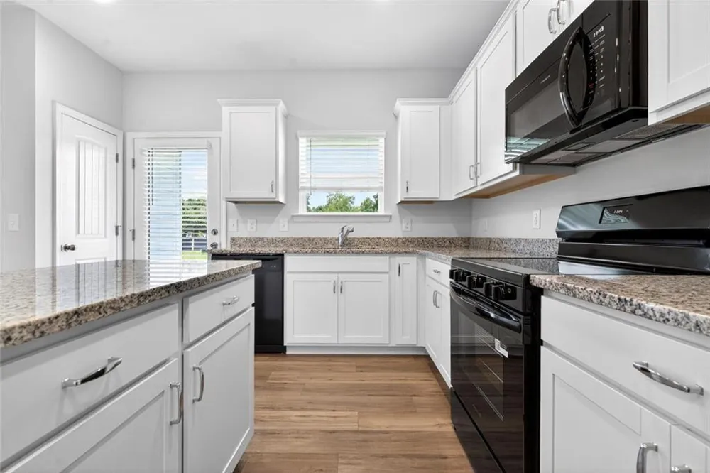 105 Meadowlark Lane Cartersville, GA 30120