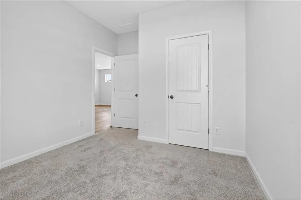 105 Meadowlark Lane Cartersville, GA 30120